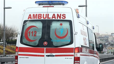 A­m­b­u­l­a­n­s­ ­ç­o­c­u­ğ­a­ ­ç­a­r­p­t­ı­ ­-­ ­Y­a­ş­a­m­ ­H­a­b­e­r­l­e­r­i­